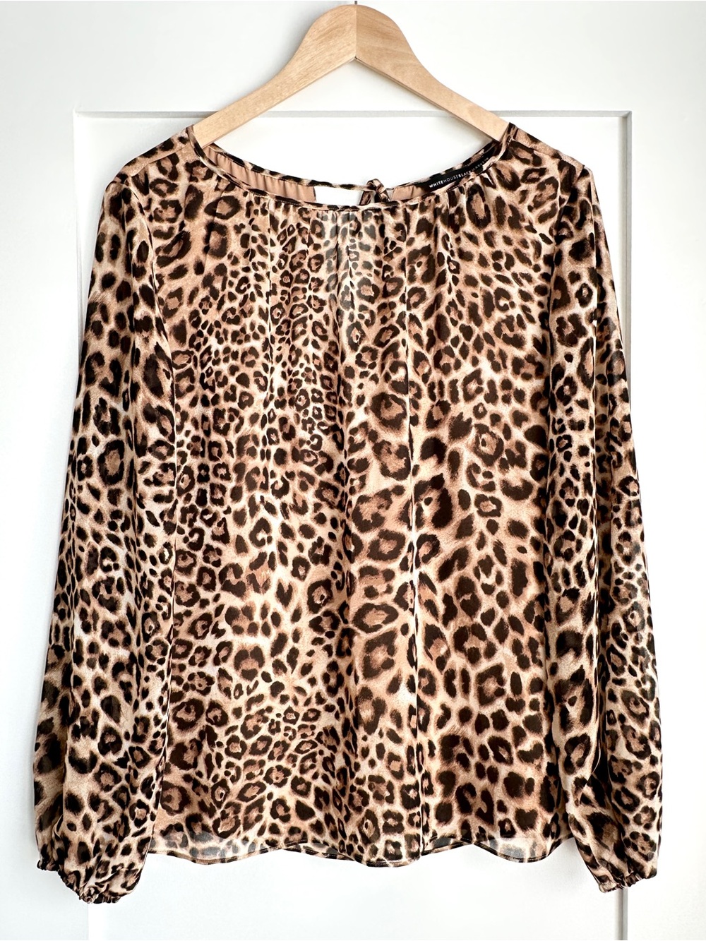 White House Black Market Leopard Animal Print Peasant Long Sleeve Blouse Size 8